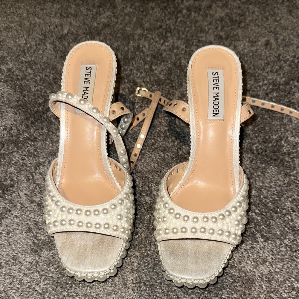 Steve Madden Pearl Embellished Heels - Cream and Tan
